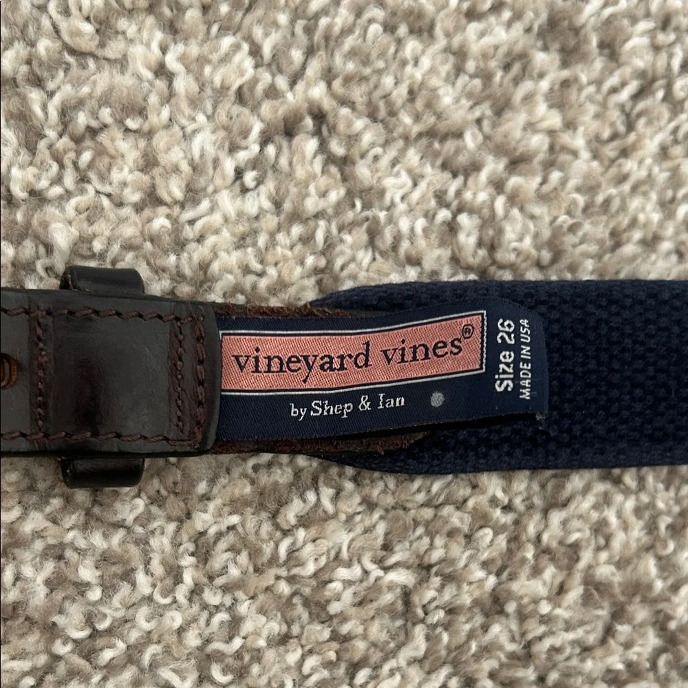 Vineyard Vines by Shep and Ian kid’s green swordfish preppy golf size 26 belt